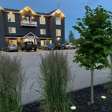 Hotel Horizon 777 Saint-Siméon Exterior foto